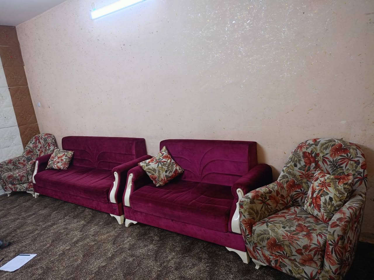 تخم تركي سرير ٧ مقاعد ب٢٠٠ بي مجال***********
العنوان بغداد الحسينيه شارع ابو سمير
