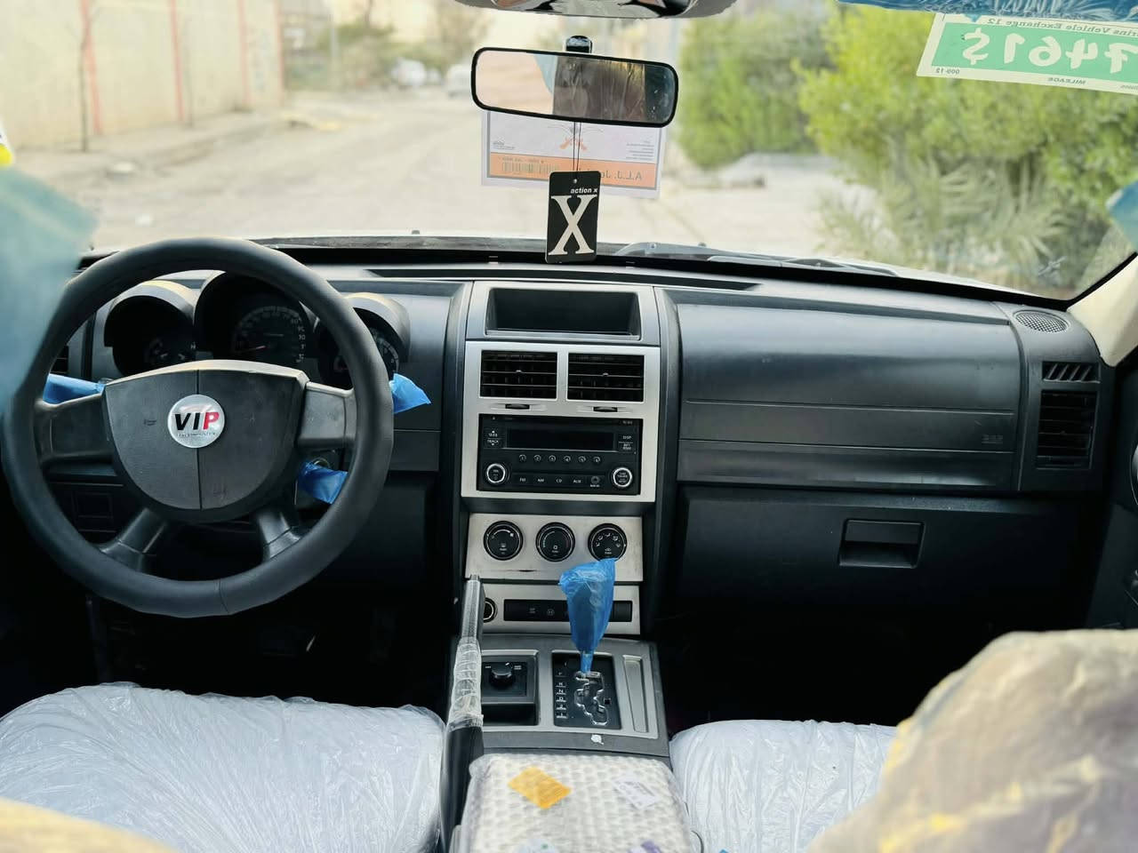 دوج نيترو 2008 فول جاهزه من كلشي رقم أربيل تحويل وكاله شرط كير محرك كهربائيات شرط سياره بدون حادث بيها كم قطعه رش فقط تحديد لون .شرط ارخص دوج سعر68 ومجال عنوان اربيل 
***********
***********
***********
دوج نيترو 2008 زور جوان بى ليدران كير توماتيك مه كينه 6بستن بلادي بى عه يب تاخم تايه ي نوى .سعرى خوار بازار 68ورقه و مجال شوين هه ولير بناو كردن وكاله به شه رت
