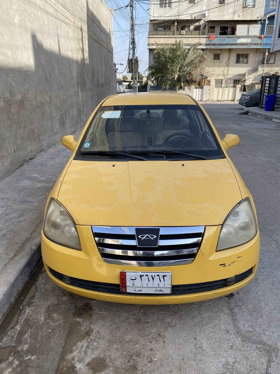 السلام عليكم 
اللهم صلي على محمد وال محمد 
شيري A5 موديل 2011 محور محرك وكير كورلا نحلة الحديث VVT لا ضربه ولا صبغ فقط جراد بالبنيد السياره كلشي شغال بيها حتى ماطور اللايتات _الجام يصعد ويه السويج بالريمونت _حساسات خلفيه _ تبريد شغال خيرر من الله _ تدفئه شغاله _السياره جاهزه تحتاج ترتيب الصدر .
السياره بأسمي شرط التحويل 
السعرر : 47 وبي مجال بسيط 
العنوان : بغداد الدوره كفاءات حي الصحه 
الرقم : ***********
