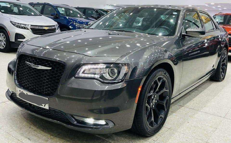 كرايسلر 300S 🤍
الموديل : 2022  . (خليجي) . 💯

العداد :  10000 كيلو متر

المحرك : V6 . 3.6L . 

الضمان : 3 سنوات او 60 الف كيلو متر . 

السيارة اربيل تحويل مباشر 

 

المواصفات :

* الواجهة الأمامية SRT. 

* پانوراما . 

* رادار امامي مع مانع تصادم . 

* نقطة عمياء . 

* حساسات امامية . 

* مصابيح امامية زنون مع LED . 

* ويل قياس 20 أنج . 

* حساسات خلفية . 

* بردة خلفية كهربائية . 

* شاشه كبيرة مع نظام ملاحة نفكيشن GPS .

* سستم صوت الپاين مع سماعات بريميوم .

* مقصورة الركاب من الجلد الفاخر .  

* مقاعد أمامية كهربائية عدد 2 . 

* ذاكرة لحفظ وضعيات الجلوس (ميموري) . 

* مقاعد أمامية تبريد وتدفئة . 

* مقاعد خلفية تدفئة . 

* تشغيل عن بعد . 

* ستيرن كهربائي . 

* تدفئة ستيرن . 

* محدد سرعة . 

* تلفون بلوتوث . 

* كاميرا خلفية .

* مرايا متحسسة للاضاءة العالية .

* كير شفتر بالستيرن . 

* دخول ذكي (بصمة) .

 

مكان السيارة النجف

 

تفاصيل اكثر ع خاص 🥇

***********

@
