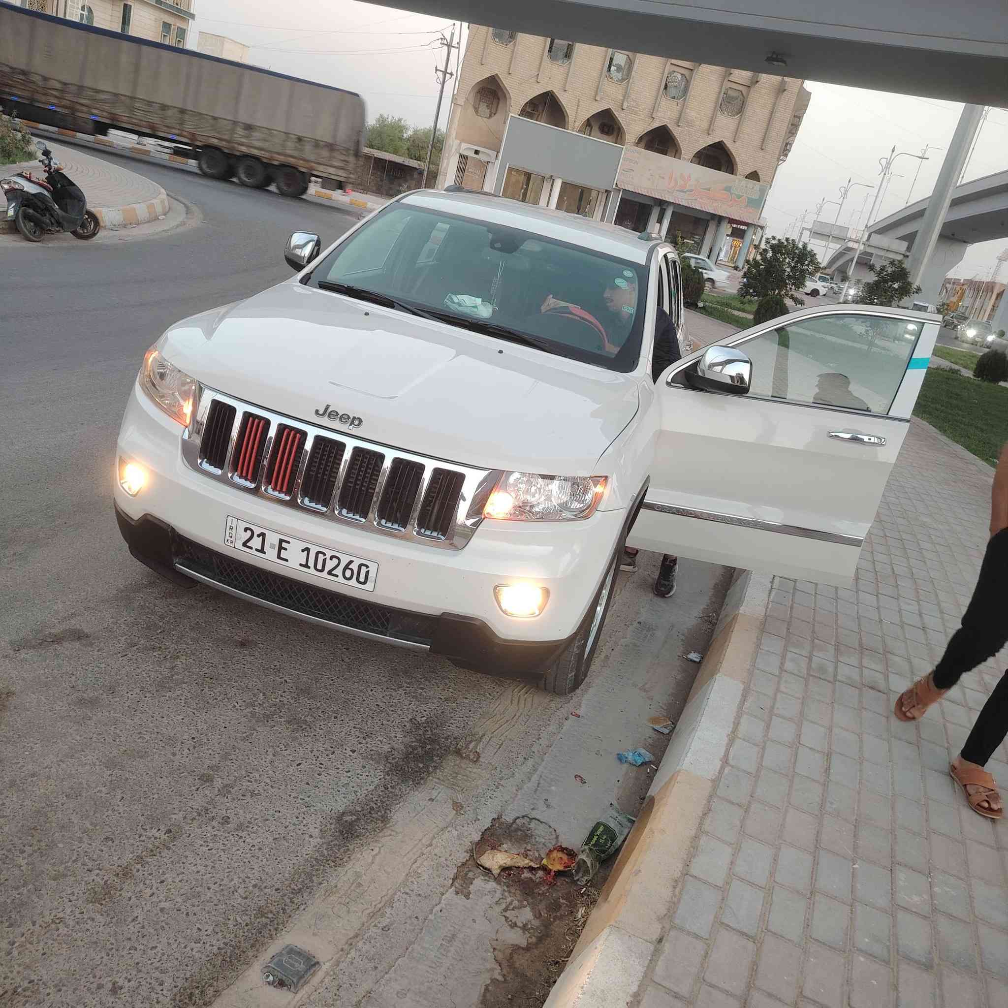 جيب البيع 12 امريكي فول معده فتحه كلين ساره جديده مالبيت كير محرك كشر شرط سعر 180وبيهه مجل ساره تكريت رقم ***********
