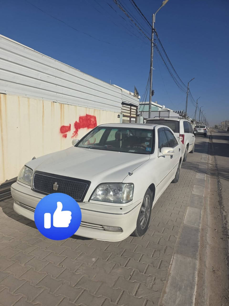 ملكه كرستال اصل تلث دكم ديفور الكبير كير مكينه حداديه السياره جاهزه  رقم انكليزي بسمي مداور ثاني يوم مشروع وطني السياره عدله بدون كصه اربع كشنات كهرباء مري كهرباء فتحه سقف برده كهرباء مكاني نجف السعر ١٣٨ وبيها مجال بسيط للاستفسار اكثر واتساب ***********
