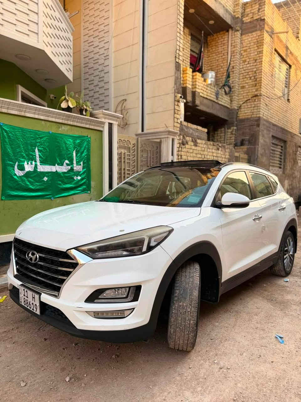 توسان 2020 خليجي
سيارة مكفولة من الصبغ والتبديل عدا تكحيل بخشم البنيد وشخوط بسيطه سيارة استخدام قليل 

بصمه ابواب وتشغيل

بانوراما 

كراسي كهرباء جلد

دوشمه جديدة

محرك2000دوش

مري شفط

خمس عدسات

كامره خلفيه

سايد بريك بالرجل 

5 ويل كب

نظام ترحيب 

ثلاث وضعيات قياده

لد نهاري

يدات نيكل

قطعتين تبريد
 
شاشه كبيرة
تحكمات مقود جهتين

ماشيه 85 حقيقي استخدام قليل 

للاستفسارمكان السيارة بغداد‏ الجديدة ***********‏
