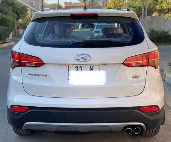 السلام عليكم 
للبيع هونداي سنتافي ( قطعه نادره ) سياره شبه زيرووو جديده جدا كفاله عامه بدون صبغ او تبديل او بارد او شخوط او رصعات او حادث حتى دعاميات مالتها بلادي مكفول 

موديل ٢٠١٦ السياره
مواصفات الشركه العامه استلام بعدها ع وضع شركه كتلوكات فابلون شركه بيها 
محرك سته سلندر حجم ٣٣٠٠ سبعه راكب ثلاث قطع تبريد تحكم ستيرن جهتين كراسي كهرباء اناره ترحيب داخليه وخارجيه فورويل درايف مود ايكو مع العلم محرك بلادي ما مفتوح ع وضع شركه مكفول من  كلشي 
ماشيه ٣٤ الف فقط حقيقي 
للعلم سياره ع ايدي ماخذها  محافظ عليها جدا نضيفه 
مكاني بغداد سبير منازل
رقم بغداد الجديد دولي سنويه مجدده هزه جديده 
سعرها ع رقم ***********
اخوان رجاءا شراي جناي يتصل مو شراي ارفع منشور بكلمه يالله
