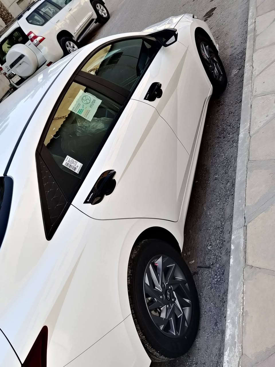 السلام عليكم.  من رخصه الادمن
هيونداي النترا 2024 للبيع ماشية فقط 25م
 وارد أمريكي 🇺🇸
 محرك 2000 دوش
 مواصفات 🇺🇸  بصمة
/ تشغيل عن بعد
/حساسات
/رادارات
/كاميرا خلفية🔘📹
 /تثبيت مسار✅
/تثبيت سرعة✅
/تحكم ستيرن كامل✅
/شاشة لمس☝️
/ كار بلاي 📳
/ اوتو اندرويد📳
أبواب لمس
اشاره ترحيب
لد داخلي متغير الالوان
تحديد مسار
جنطة ذكية (لفتح تلقائي عند التقرب)
الســــعر ⧼ 164 ⧽او بيه مجال ان شاء الله
حادث السياره مرفق بالمنشور هو والسونار المكان ناصريه سياره جاهزة ع اخر حباية وكاله عامه عندي بية رقمي ***********
***********
