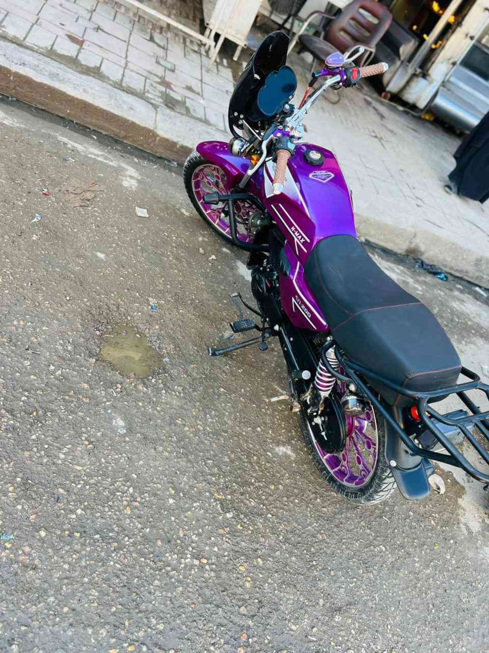 السلام عليكم دراجه سونك محرك 200s للبيع دراجه كير عكسي نمره ليجوه والباقي ليفوك دراجه موديل 25دراجه نضيفه كلشي شغال اوراق سكنر سويج سجينه السعر 
800اوبيها مجال الشراي يتصل ***********
عنوان بابل الحمزه الغربي
