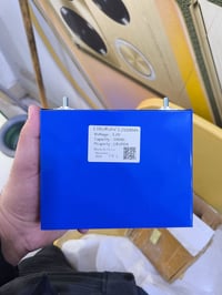 بطارية • ٣٫٢فولت • ١٠٠أمبير