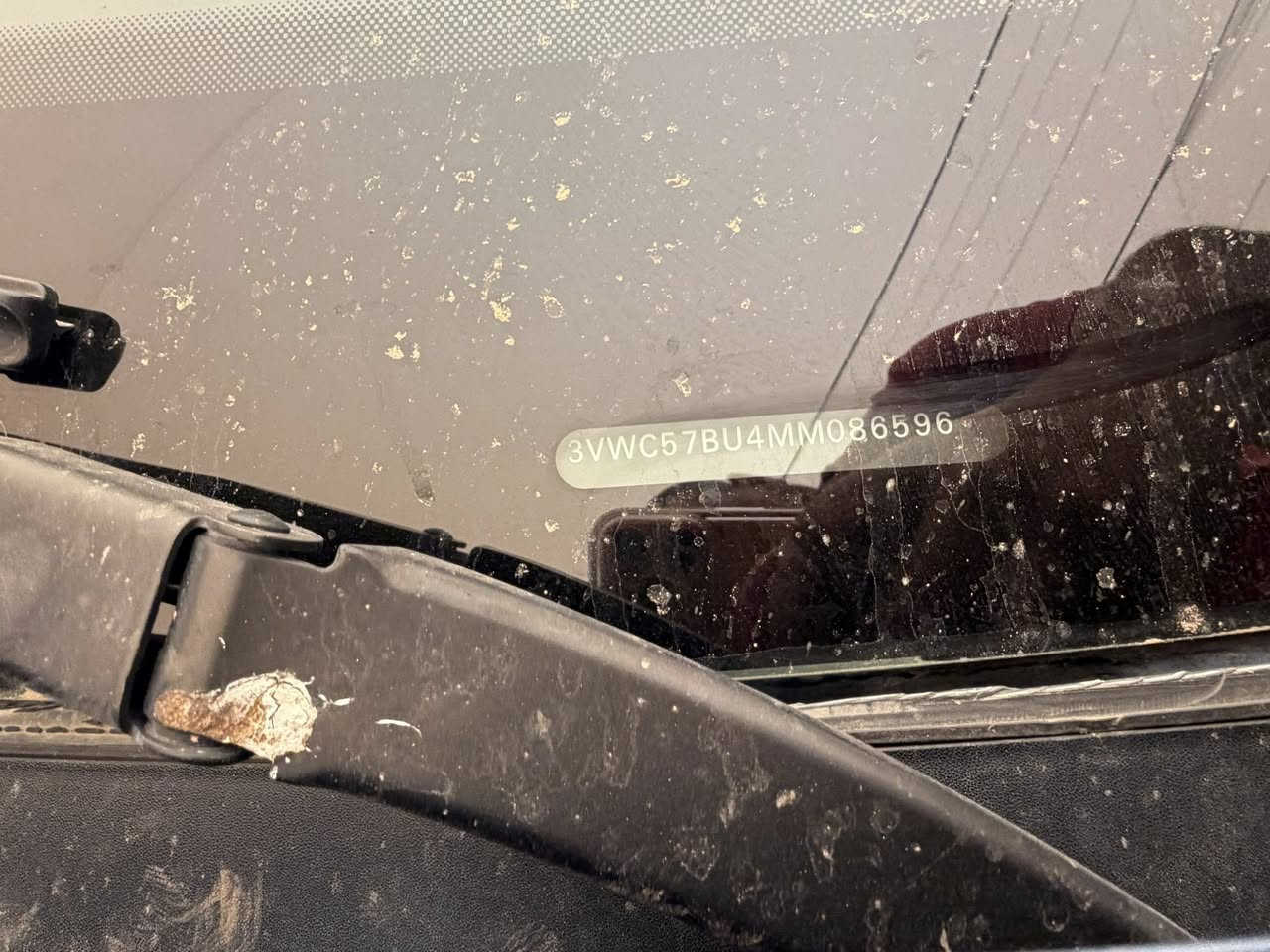 سلام عليكم بسعر مناسب 
جيتا ٢٠٢١ 
مكينه ١٤٠٠ بنيد وجاملغ 
ماشيه ٤٥ mil 
سيارة جاهزة  للاخير 
مكاني بغداد عامرية 
***********
