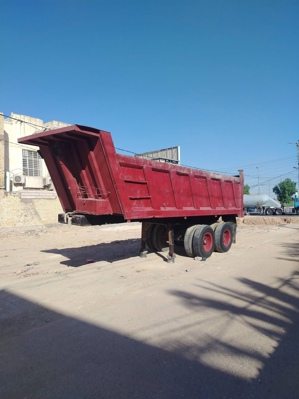 سلام عليكم عربانه للبيع ٢٦متر مكفولة سعر ٦٥ورقة نجف ***********
