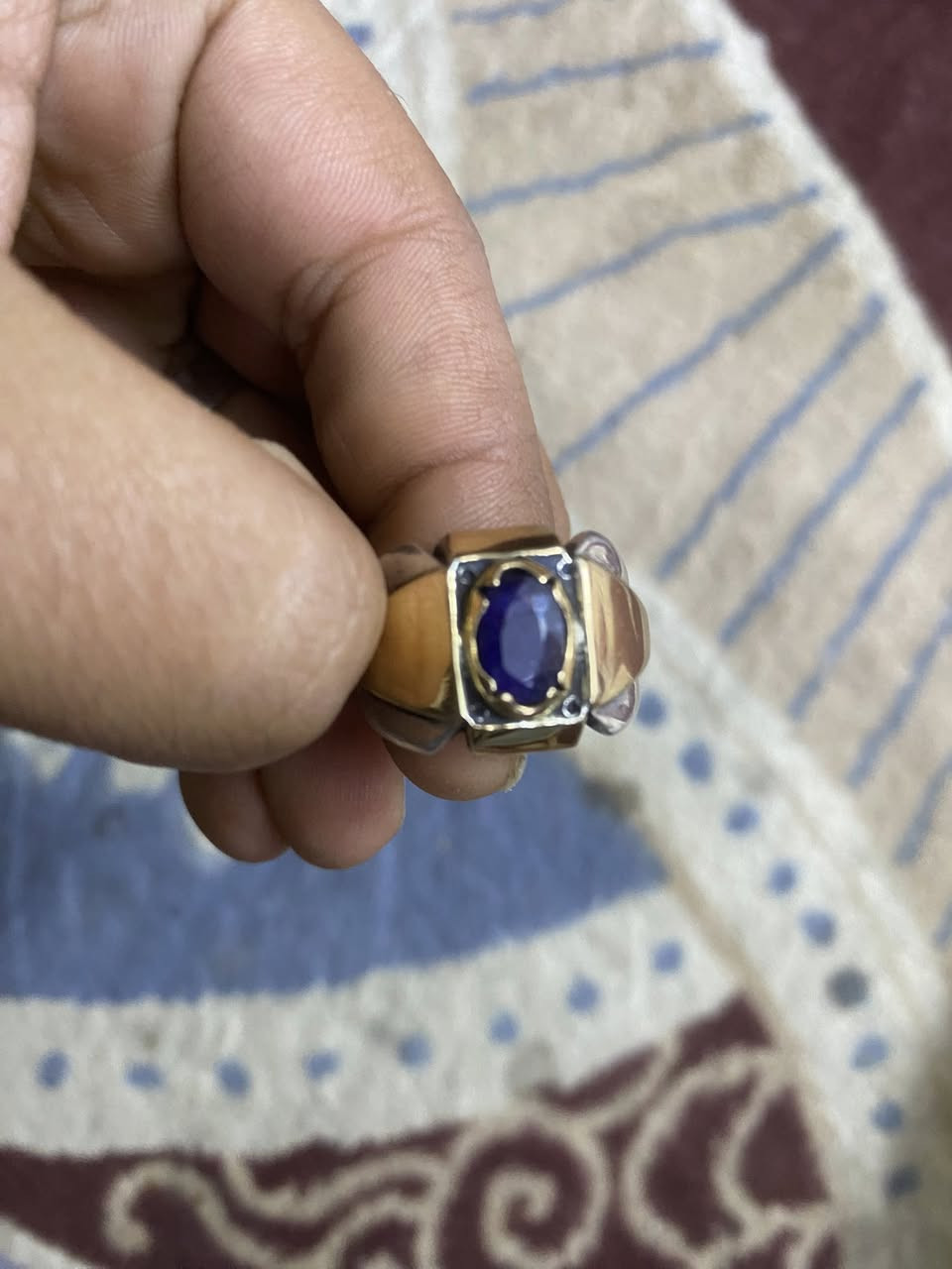 سلام عليكم شباب محبس زفير افريقي سعر7$ صياغة مازن جميل رقم واتساب***********
