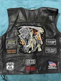 جاكيت جلد • اصلي • ٤ اكسات