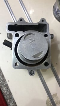 قطع غيار سيارات • فيسبوك