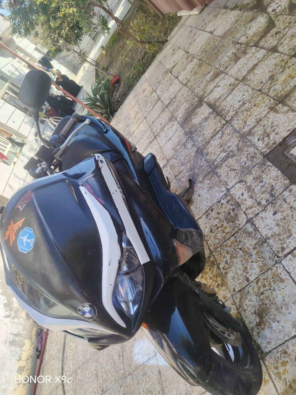 اسلام عليكم فورزه لبيع صفر 8 دراجه نضيفه محرك مامفتوح برغي مافتوح بيه وباقي تفاصيل عل رقم مالتي *********** السعر ٩٠٠ وبيه مجال العنوان بابل حله
