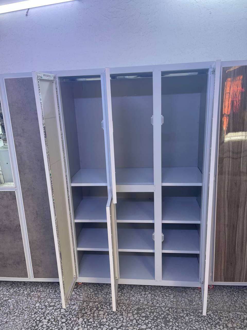 كنتور حديد مغلون معدن
السعر 180 الف

 
الارتفاع ١٩٠ سم 
عرض ١٢٠ سم 
عمق ٥٠ سم.

😇😇😇😇
توصيل داخل بغداد مجاني 
اطراف 10
محافظات 20


**إذا كنت صاحب هذا الإعلان وتريد حذفه لأي سبب، رجاءا أرسل رسالة إلى الدعم الفني**