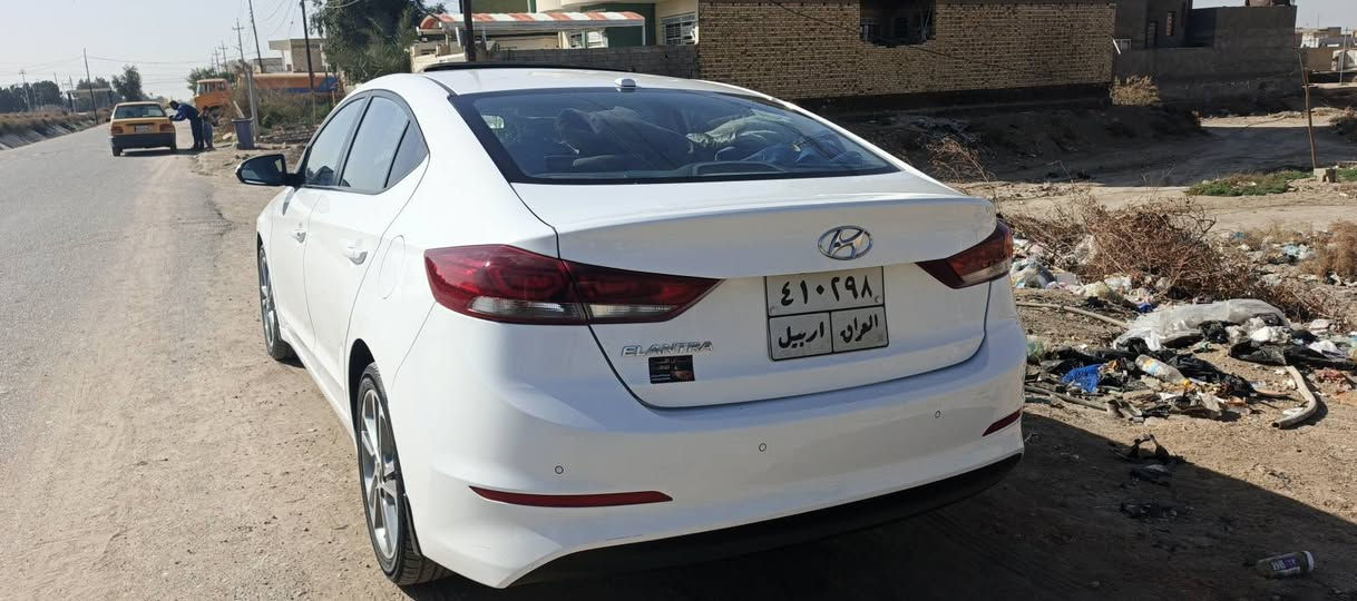 السلام عليكم النترأ مديل 17 كفاله عامه جاهزه تبريد وتخم تاير وحد اديه مكينه1600 السعر 135 وبي مجال قليل العنوان النجف الاشرف رقم الهاتف  ***********
