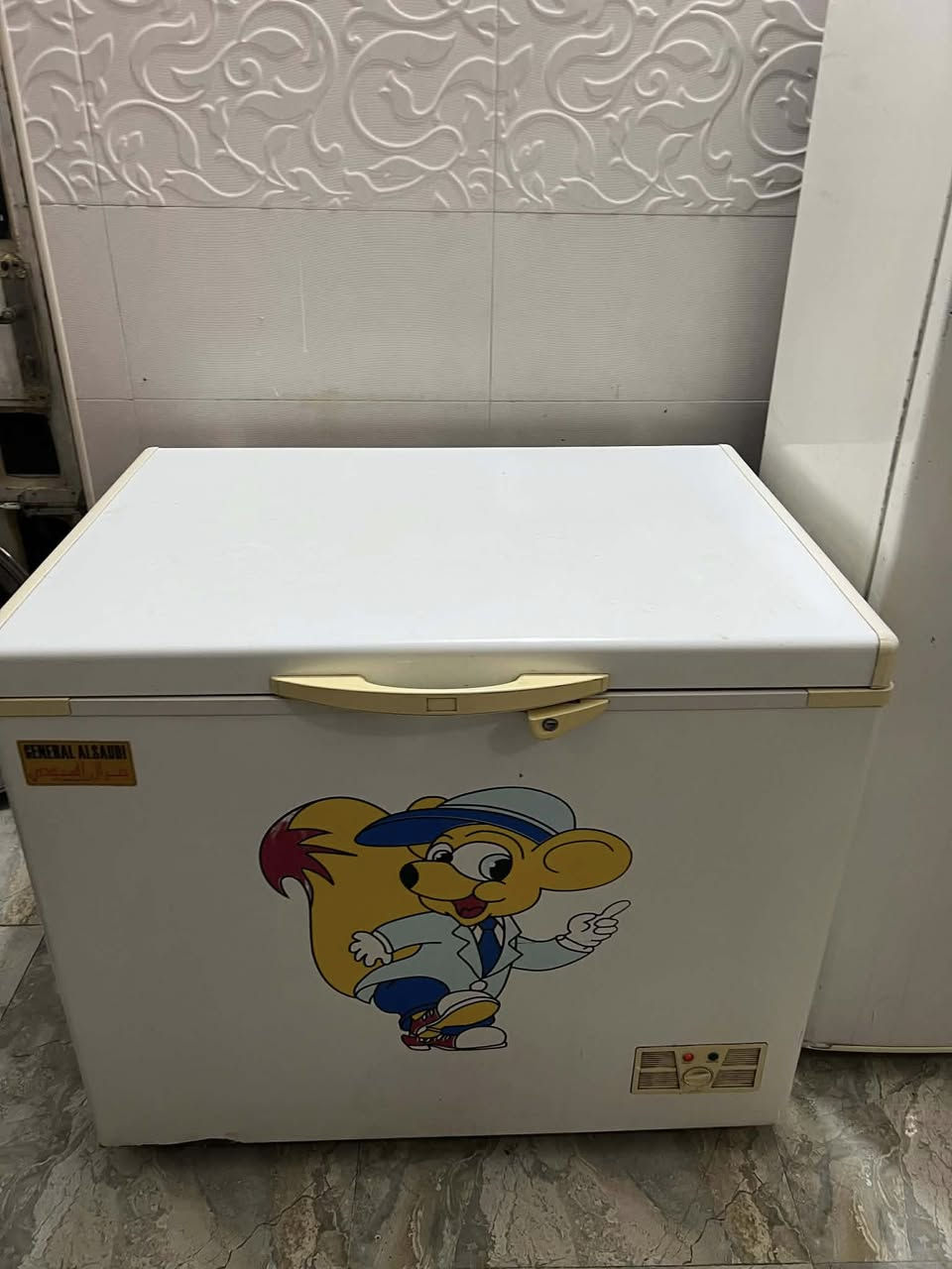 ثلاجه ومجمده جدد ما دخلات تصليح نضيفات
للاستفسار:***********

حله شارع :40
