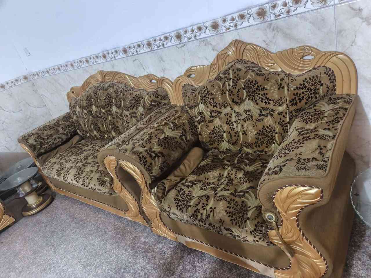 تخم 9نفرات مع 5طبلات 4صغار و1وسطيه
السعر180 وبي مجال بسيط
العنون كربلاء الجدو الغربي


**إذا كنت صاحب هذا الإعلان وتريد حذفه لأي سبب، رجاءا أرسل رسالة إلى الدعم الفني**