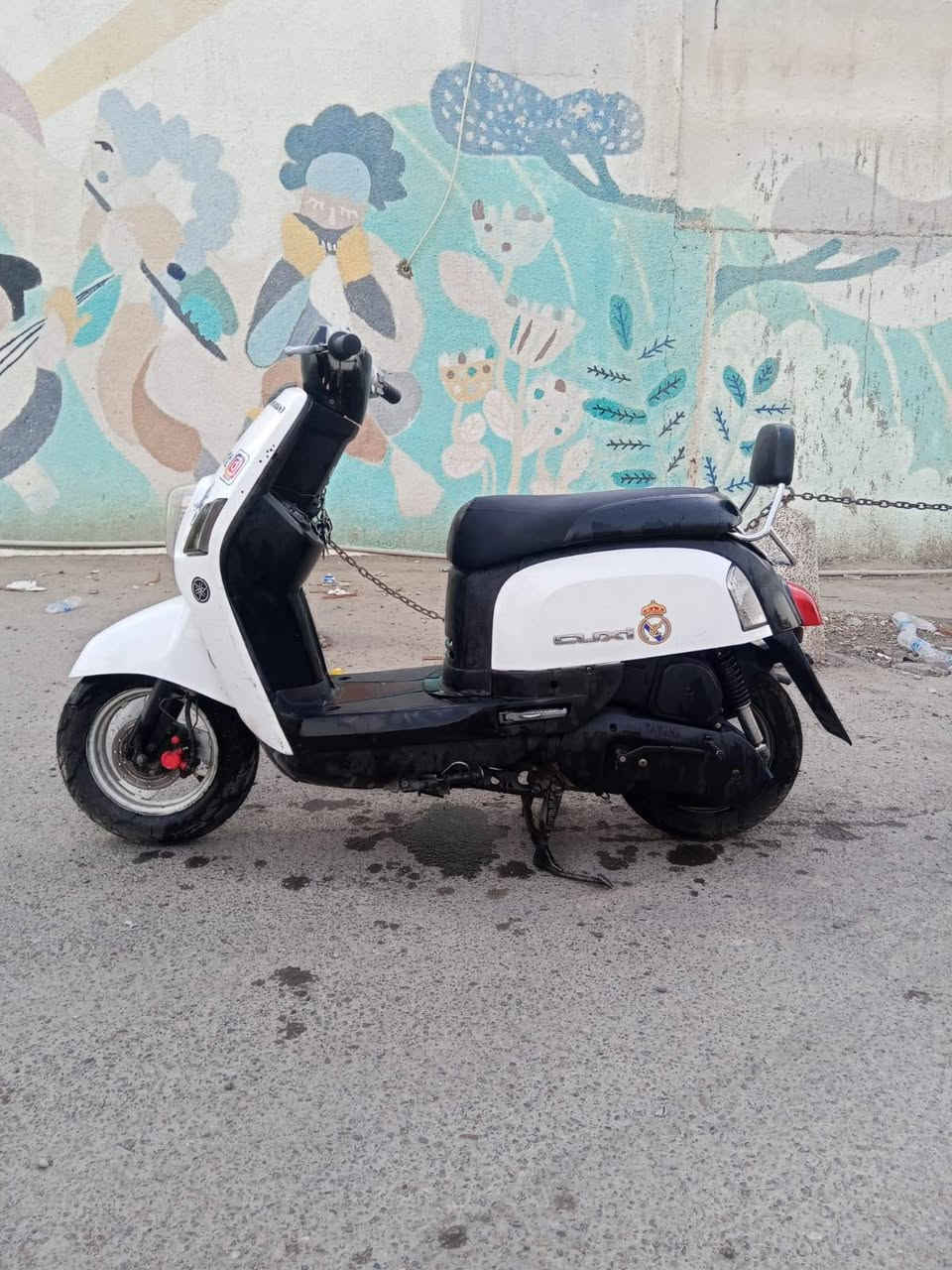 دراجه بوليسي للبيع دراجه رمبه نكره سلف بكل وقت
دراجه بلاديه كله بس بيه شخوط بلكفرات مكينه بعدها جديده
السعر (750) وبيه مجال حك الجيه
مكانه للاعظميه قرب مستشفى لنعمان
لتواصيل : ***********
