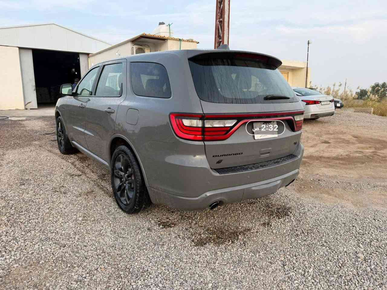 دودج دورنكو RT فول مواصفات للبيع 

موديل: 2022 – اللون: سمنتي المميز 
المحرك: المرغوب HEMI 5.7 V8 – وارد أمريكا

 الحالة: حادث خفيف ( حافة البنيد وتم تبديل بنيد ) 
ملاحظة ( جميع الايرباكات سليمه ) 
السيارة نظيفة جدًا وبدون أي نقص.
 المواصفات: 
بصمة تشغيل و تشغيل عن بعد مع أبواب و صندوق بصمه
كشنات جلد كهربائية الاماميه مع خزن وضعيات سايق 123
تبريد + تدفئة للكشنات الاماميه مع كشنات خلفيه تدفئه 
ستيرن كهربائي + تدفئة + شفتات 
كشنات منفصل vip 
سكان ( - + ) 
شاشة كبيرة مع نظام ملاحة وخرائط و كار بلي 
رادارات توقف ذاتي 
وضعيات قيادة (Eco / Sport)
تشغيل عن بعد مع تبريد 3 قطع 
صندوك كهربائي مع نظام الدفع الرباعي (4x4) 
حساسات خلفية + نظام مانع انزلاق
لايت LED زينون مع لد اشاير 
أبل كاربلاي + AUX + USb
شحن لاسلكي
ملاحظه بسيطه يوجدا بارد بسيط في جاملوغ خلف سايق بسيط جدا
مسافه مقطوعه 74 mi 
رقم بغداد تحويل مباشر 
 الموقع: ديالى الوجيهيه رقم السيارة بغداد 
*********** 
*********** سعرهه325بيهه مجال بعقوبة, ديالى
