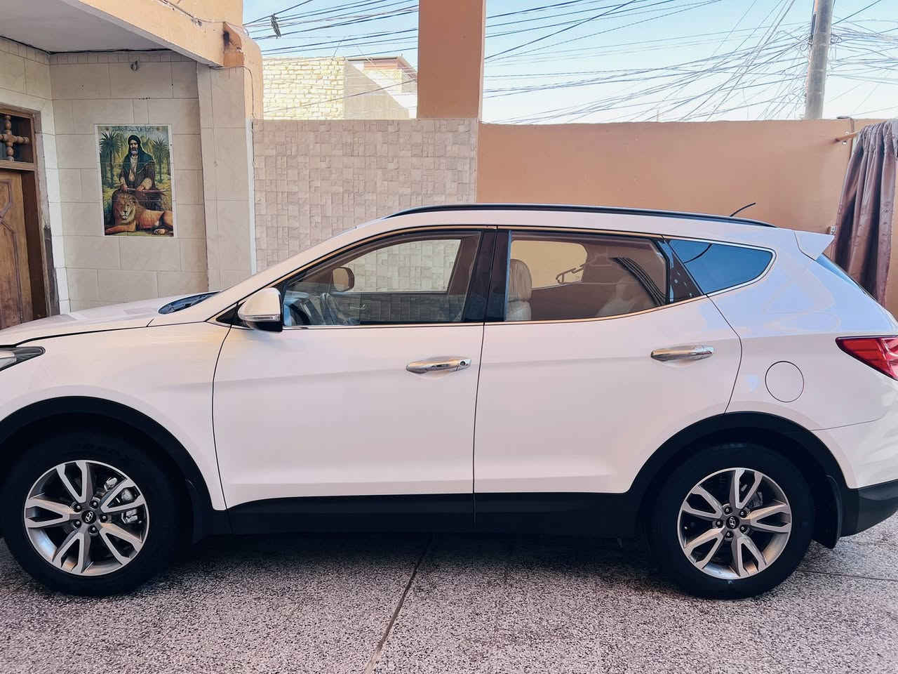 سنتافي مويدل 14 خليجي 4 سندر
سياره كفاله عامه ماعده اصبعين بارد بل جاملخ كدام مثل ماوضحت بل صوره سياره حلوه وجديده كير مكينه تبريد على شرط حداديه جديده تخم تاير جديد سياره حلوه وبل عافيه على ياخذها البيع او مراوس شراي يتصل ويدلل رقمها نجف سنويه 27 
 سعرها 153 
***********
