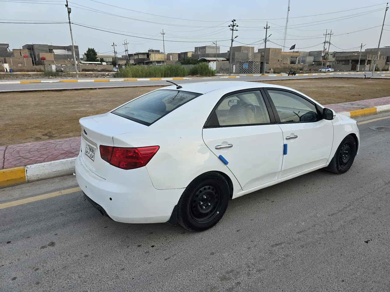 سلام عليكم
سيراتو موديل ٢٠١٣

بيها مكانات صبغ 

جاهزه من كلشي 

السعر ٨٤

‭٠٧٧٠ ٢٧٤ ٥٩١٢‬
