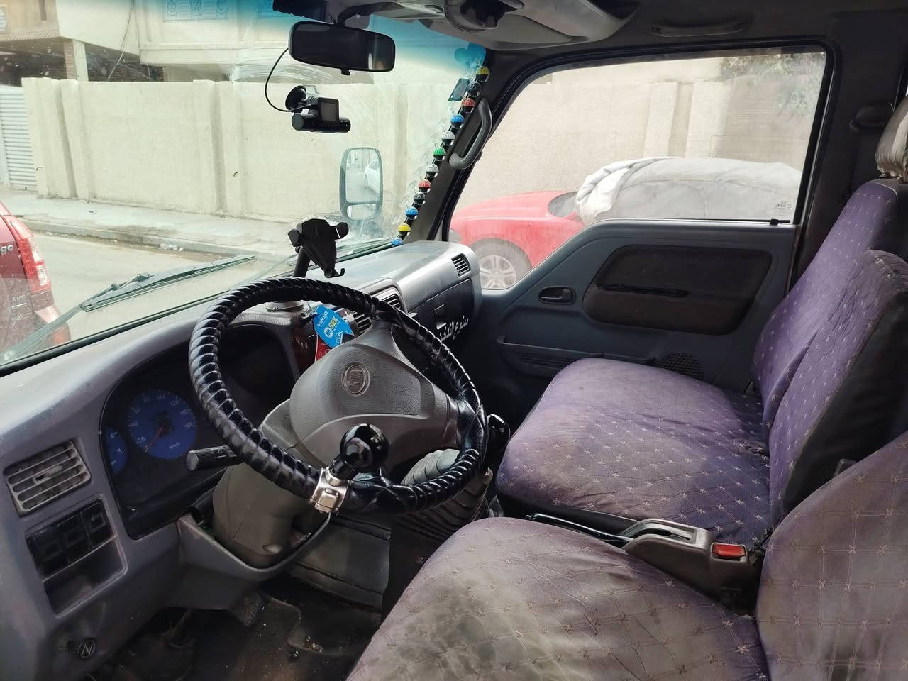 من رخصه الادمن سياره كيا فونتير ا م عيون 2001 بأسمي رقم بغداد انكليزي مصفره غرامات ضريبه وهزه جديد محرك كير اكسل باتري خير من الله صدر قبل 10 ايام مشط ستيرن مبدلهن بانزات دسكات عنبار كله جديد بيه ايباد مسجل تخم سماعات بيه داش كام تصوير مال حوادث كاميرات اماميه وثنين عل السايق شاصي ورقم شاصي مكفول وين متريد افحص العنوان بغداد المشتل رئاسه المعلمين هاتف ***********
