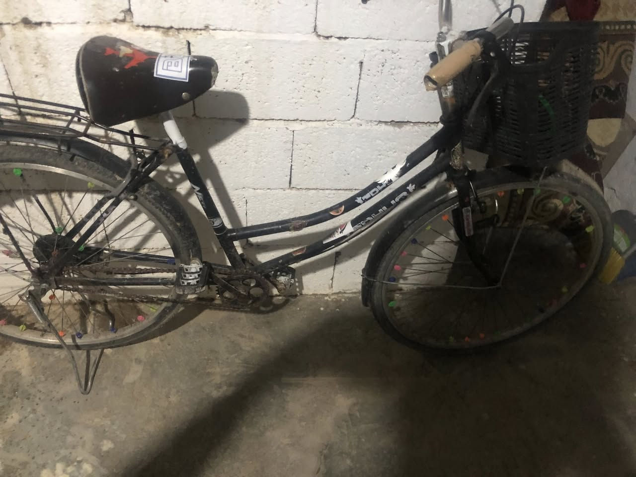 ‏سلام عليكم  ‏باي سيكل للبيع حجم 26 سنة ‏كل ما بي حيل بركات مشتاق ‏يشتغل بركات وكل شي ما في
‏كل شيء ما أبيه  ‏وسعره 75  ‏عنوان كركوك  ***********￼￼￼
