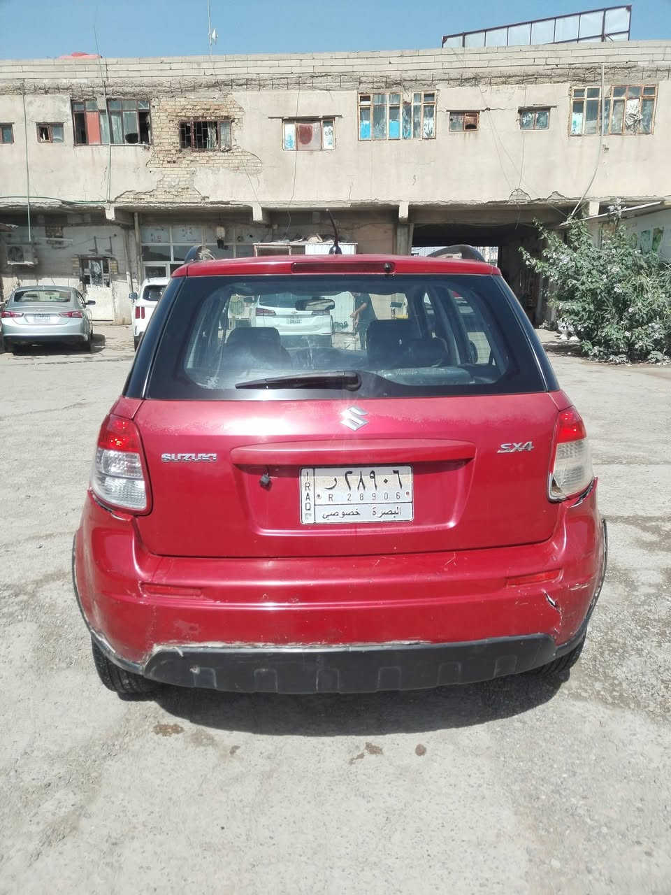 السلام عليكم سازوكي sx4موديل ١٤ السياره بيهه جراد بالبنيد والصندوق المكينه تص عمر تبريد تدفئه سنويه ٢٩ السياره باسمي موجوده في محافظة ميسان السعر ٤٧ ورقه وبيهه مجال للشراي وللتواصل ***********
