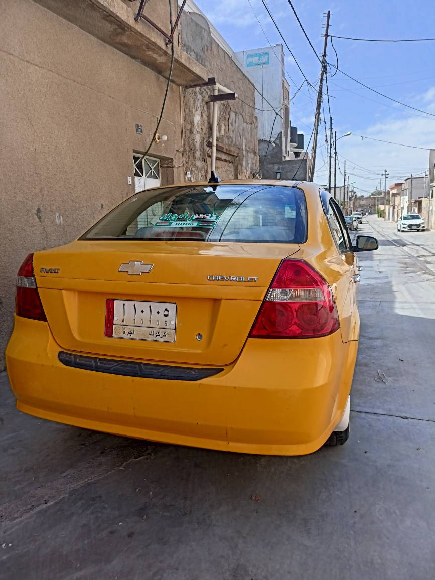 افيو موديل 2009
محرك كبس داخل اصفر 
جاملغ طرف سائق بدون دواخل بس
سنويه جديد مشروع وطني 
بطاقه بنزين موجود 
نقابه و غرامه صفر 
سياره مال بيت كلش نضيف كلشي جديد بي حته المحرك جديد شديته
شرط تحويل ثاني يوم
*********** شراي خابرني واتساب كركوك, العراق
