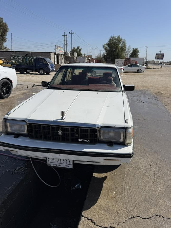 سوبر ٨٥  رقم بغداد
سيارة بلاد 
محرك ٢٥٠٠ كير أوتوماتيك 
تبريد شغال
كهربائيات كلها شغالة 
حدادية جديدة 
عندي وكالة عامة شرط التحويل 
المكان / ذي قار - سوق الشيوخ 
السعر / ٤٥ 

***********
