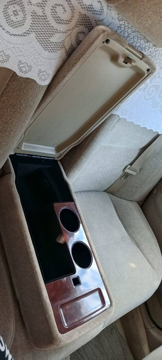 سلام عليكم ملكه موديل 2004 سياره كفاله عام تحويل مباشر رقم صلاح الدين مشروع وطني محرك دي فور الكبير صدر تخم تايرات تبريد وتكييف 158 3 دكم الإتصال ***********
