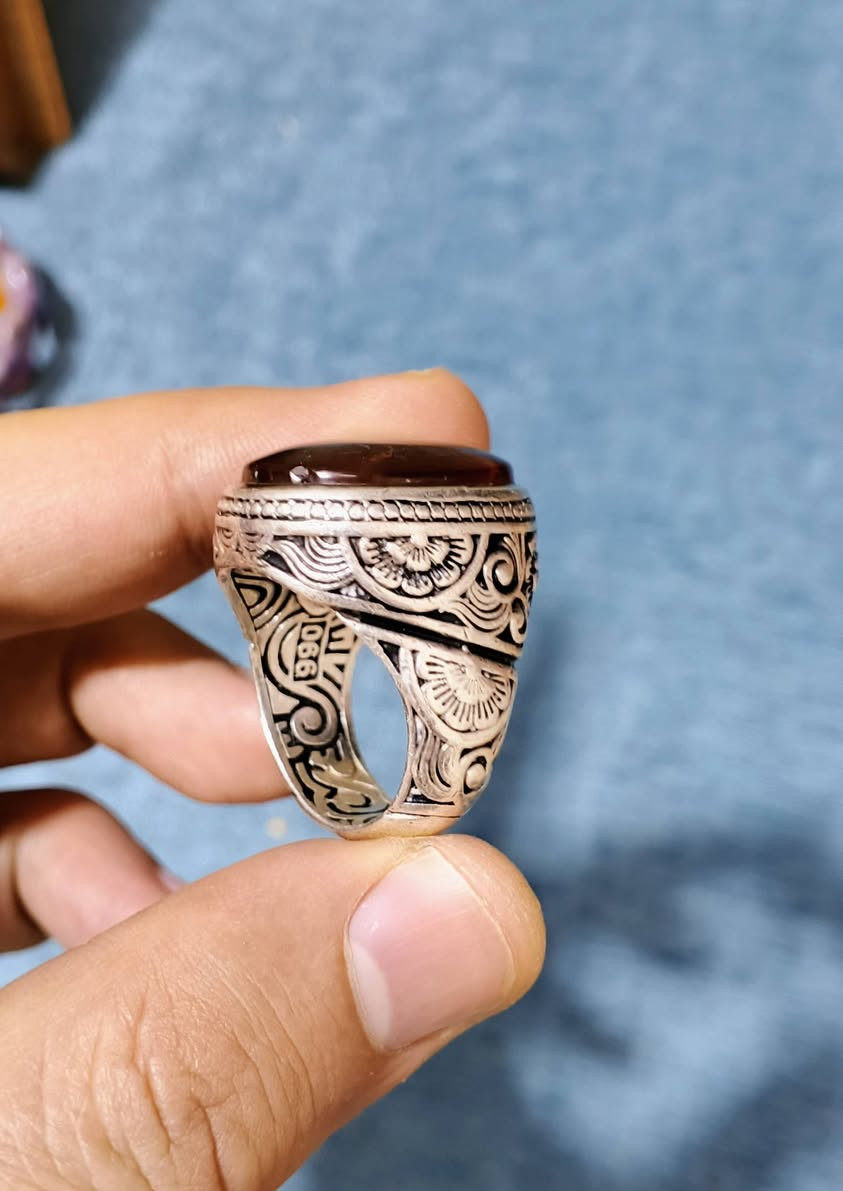 خاتم عقيق يماني كرزي مزعفر ثقيله جدا أكثر من 35 غرام صياغة عارف البحرين


**إذا كنت صاحب هذا الإعلان وتريد حذفه لأي سبب، رجاءا أرسل رسالة إلى الدعم الفني**