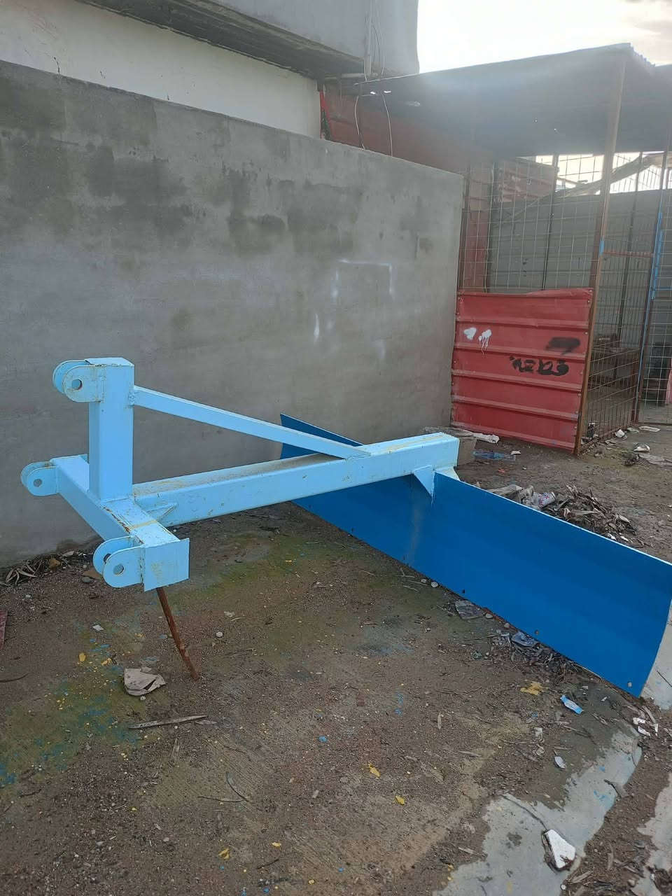 تصنيع الالات الزراعية اسطه سلام يايجلي 
معدلان تابت 220  مكان كركوك يايجي 
***********
***********
