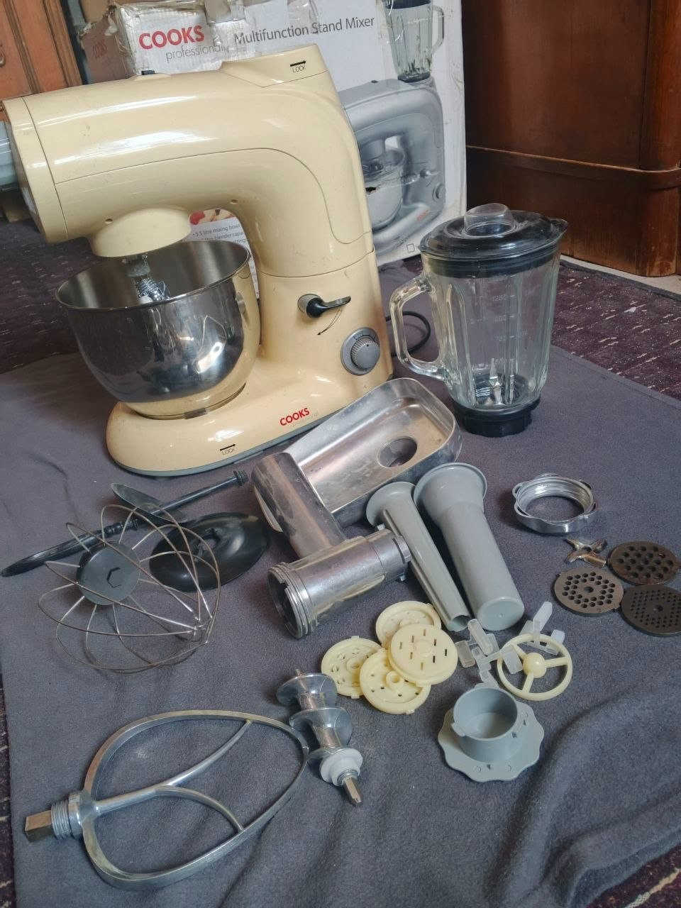 ‎.ست البيت عجانة و خلاطة‎ كربلاء, العراق


**إذا كنت صاحب هذا الإعلان وتريد حذفه لأي سبب، رجاءا أرسل رسالة إلى الدعم الفني**
