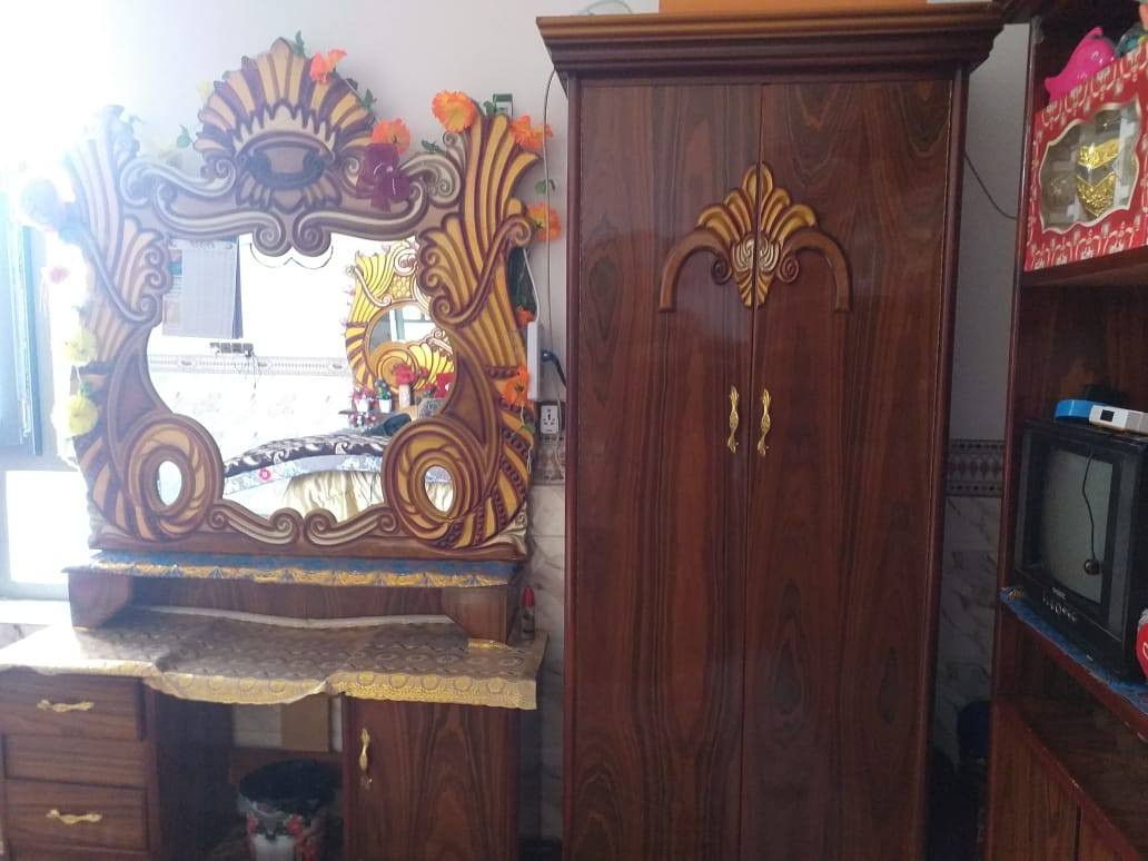 السلام عليكم

توجد غرفة للبيع كما موضح بالصور وبسعر جداً جداً مناسب 1000000مليون.

للاستفسار الاتصال: ***********
المكان:  الانبار / هيت  
(رجاءً الي مو شراي لا يتصل )
