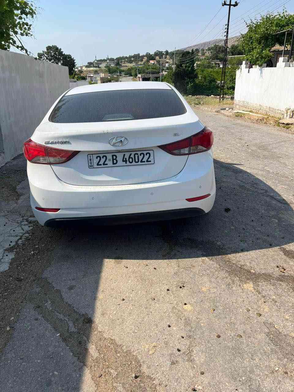 هۆندا ئلێنتڕا 
مۆدیل ٢٠١٥ 
فوول ماواسەفات GLS
شاشە 
بەسمە 
حساس 
کوشین جلد 
سوکان ڤۆلیۆم 
کوشین هیتەر 
سەنەوی نێوی ڕەقەم نوێ
سەیارەکە بێ لێدران لەسەر ساغەی ١٠ پارچە ڕەش
سعر ١٢٥ معامەلە 
شوێن : شەقلاوە- مامەجەلکە 
ڕەقەمی خاوەنی سەیارە :  *********** أربيل, العراق
