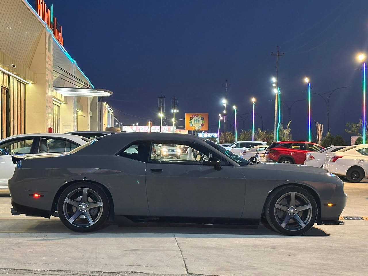 السلام عليكم شباب
دوج جالنجر للبيع🇺🇸
Dodge Challenger /2017
كير اوتو مكينه  RT / 5.7 🔥
سياره كلش جديدة
SRT دعامية
بونيد محدث ريد اي
و ويالة و تايرات جديدة
وياله SRT جديدة
مواصفات RT
شاشة كبير
‎دفيوزر و لحية SRT
حدادية صدر جديد
مكينة و كير بشرط
شرط فحص والتحويل
ماشيه 150 الف كيلو
حادثها جاملغين امامي وجاملغ خلفي
بدون دواخل وايرباك سليم 💯
ماشاء الله السياره كاعده ومناقصها دينار

السعر 170 وبيها مجال بسيط للطيبين
*********** متواجد واتساب

