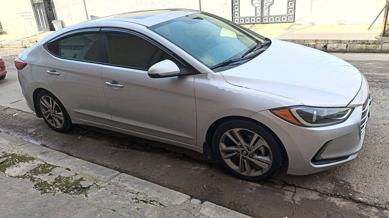 للبيع
موديل 18
فول فول
بوند امبدل جملخ بخ فقد
مكينه 20دوش مامفتوح شرط
كاربون بي
سعر 137بي مجال 
***********
