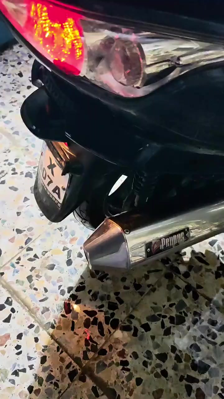 السلام عليكم دراجة فوزرة 08
دراجة خير من الله شلعة ومعدل ١٢٠ 
دراجة فول نظافة دهن كله موتول 
بس بيها كفرات شوية مشخطة 
دراجة ولا غلطة تاخذها تترحملي
السعر ٩٠٠ وبيها مجال بسيط 
الدراجة ما متعبها أبد على گد روحتي للشغل وارجع 

ملاحظة : قبل كم يوم بدلت فيتبم وقاعده فيتم وملف اصلي ملاحظة اصلييييي كله اصلي وبي ضمان


**إذا كنت صاحب هذا الإعلان وتريد حذفه لأي سبب، رجاءا أرسل رسالة إلى الدعم الفني**