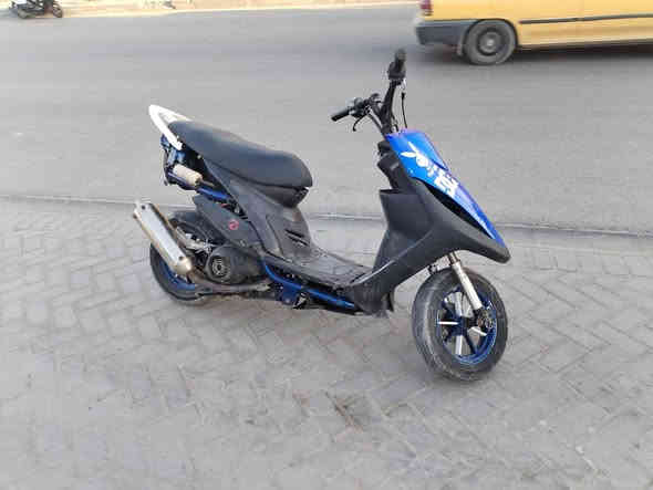 السلام عليكم دراجة ماكس عدلة مال لعب للبيع ب ٣٥٠ مكان بغداد المشتل دراجة شغالة نقصهة بس شخاطة مال سلف الشراي يتصل عل رقم *********** ورجائن المو شراي لا يتعبني
