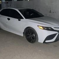كامري موديل ٢٠٢٣ كلين تايتل مواصفات اعتياديه ماشيه ٧٨ الف رقم شمالي رق...