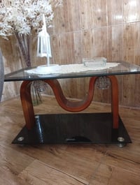 عندي ميز وطبلات جام وخشب للبيع نضيفات اي شخط مابيهن ملات بيت اخذتهن 25...