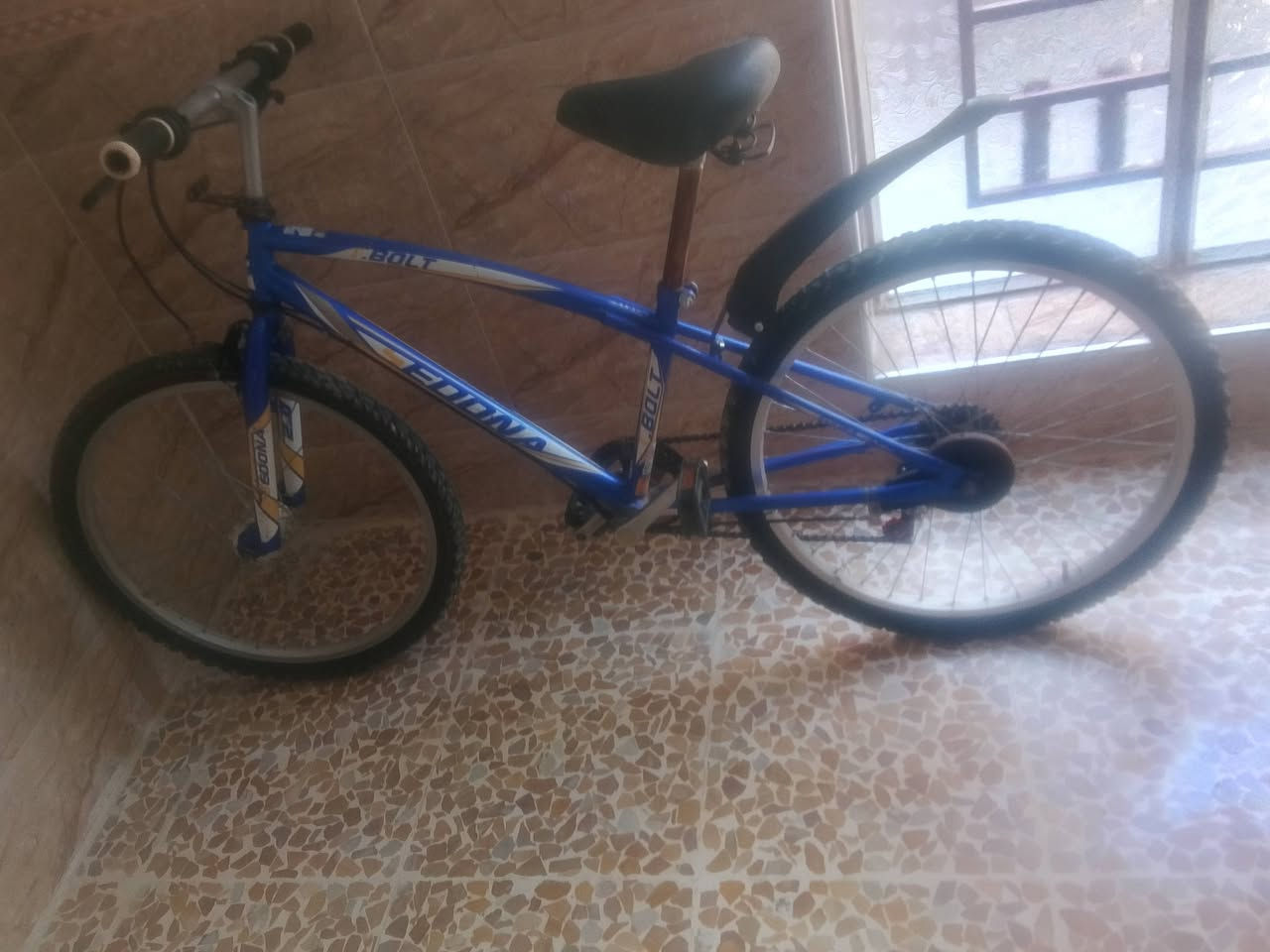 للبيع بايسكل حجم 24 سعرها 65 بيها مجال ما بها اي عطل اللي شراي خلي يرسلني بلفيس


**إذا كنت صاحب هذا الإعلان وتريد حذفه لأي سبب، رجاءا أرسل رسالة إلى الدعم الفني**