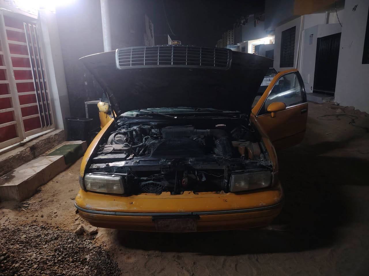 كابرس دولفين للبيع موديل 1992 رقم نجف تبريد ثلج مرفوعه بيها معامله تغيير لون اسود  مصفره هيئة وغرامات السعر 19 ورقه مكاني النجف  للاتصال والاستفسار واتساب ***********
إتصال ***********
