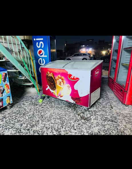 سلام عليكم عارضات للبيع اخو جديد ستعمال قليل ايكور تركي الأصلي حجم (32 قدم و 22 قدم وبطحية حجم 16 قدم ) شرط ضمان شراي يتصل على هذا رقم *********** مكاني بغداد واكو توصيل فقط بغداد 🚚
