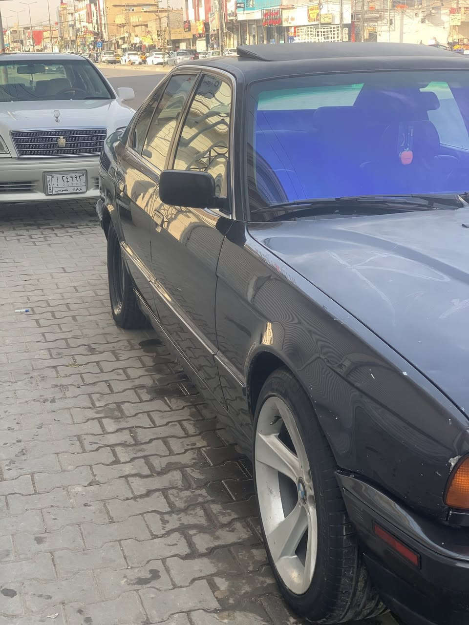 سلام عليكم من رخصت الكابتن المحترم محمد صاحب 

BMW E34 530i V8 
كهربائيات كلها شغاله 
تبريد ثلج 🥶+ تدفئه 
سلايت 3 طكات 
جام اربعه كهربائي 
غرفتها جلد 90‎%‎
جامه الاماميه ابلورايز 
لايت زينون العالي 
لمعلومه هسه عليها ويل خليه اصلي نضيف مو هامان

رقمها كركوك ثاني يوم مداور راعيها جاري كبل عقد مروري 
)حادثها جاملغ خلفي مفتوح وراجع نفسه مابيه اي كصه او شي اوتكفللك شرعياتها 

مكاني كربلاء السعر 60 وبيها مجال بسيط 
الاستفسار 
*********** 
بيع او مراوس

