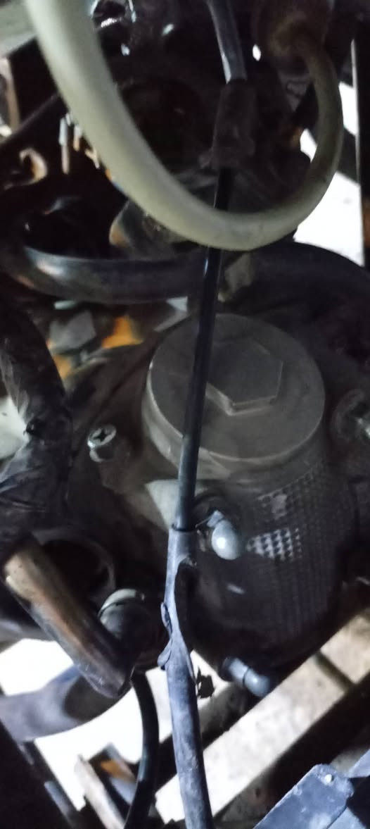 سلام عليكم بوليس دراجه مكينته جديده  سلف و هندر كهربائيات شغاله نقصه نواعم السعر ٢٥٠ وبيه مجال المكان بغداد البياع رقم ***********
