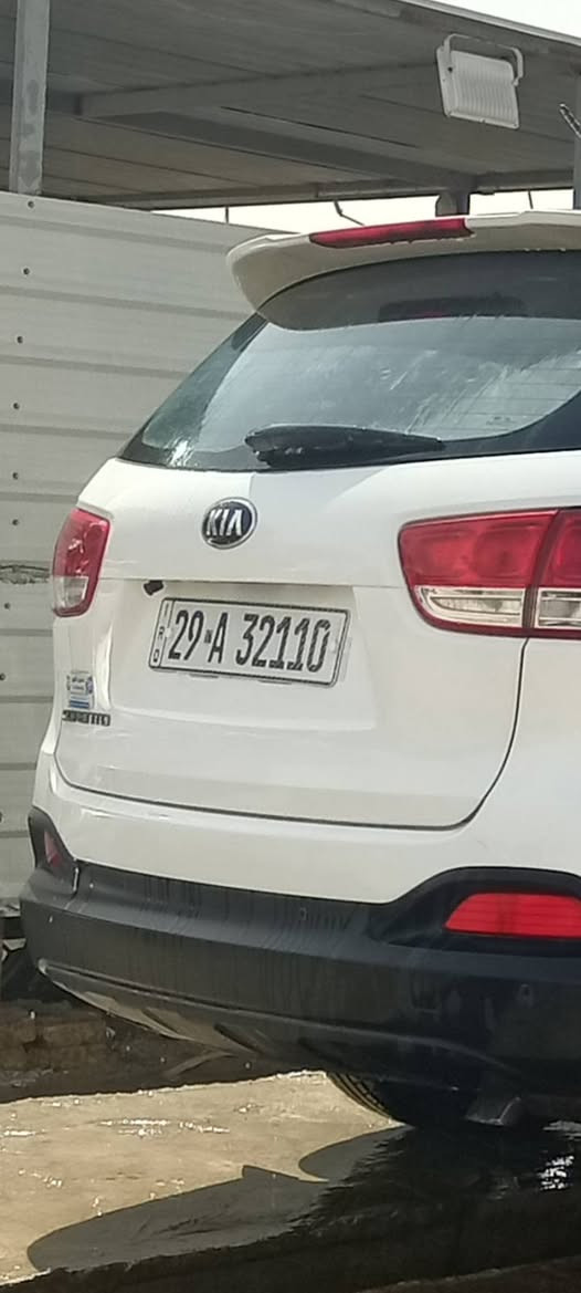 سورنتو خليجي مديل2016   محرك ٢٥٠٠  / ٤ سلندر   تحمل كل المواصفات  رقم واسط جديد مشروع وطني    السياره جاهزه فلس مااذب عليه العنوان الديوانية الحمزه الشرقي    ع اتصال عل الرقم   ***********او واتساب  السعر 175ورقه $وبيه مجال  بسيط
