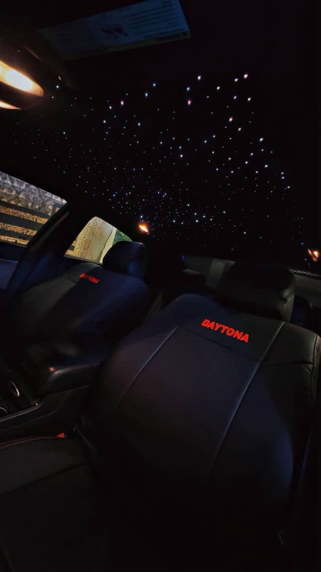 السلام عليكم كشنات جارجر حضن البلادي اسود مطعم بجكليتي ومدوشمات تلبيس بسبب كم شك خفيف مراوس بغرفه حضن رقمي ***********
