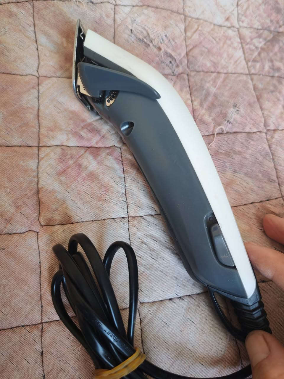 مكينه حلاقه كهربائيه اصليه ماركه السعر ٢٥


**إذا كنت صاحب هذا الإعلان وتريد حذفه لأي سبب، رجاءا أرسل رسالة إلى الدعم الفني**